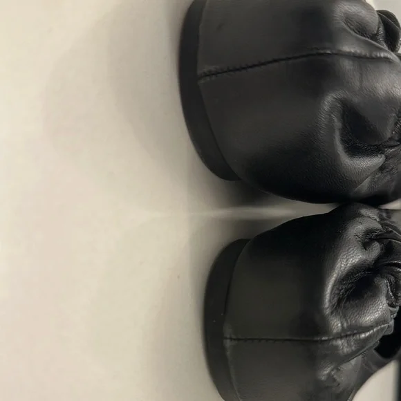 Tory Burch Black and Gold Leather Flats - Picture 8 of 9